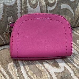 Pink Marc Jacobs cross body purse